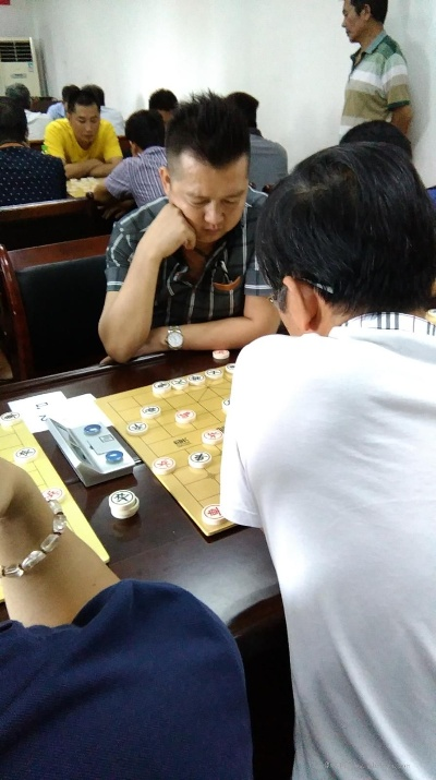 南宁象棋比赛精彩瞬间（顶尖高手的对决，谁才是最强王者？）-第2张图片-www.211178.com_果博福布斯